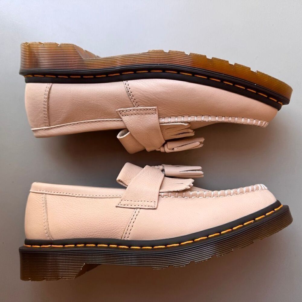 Dr. Martens Adrian Virginia Leather Tassel Loafers Vintage Taupe Women 9 Retro - Picture 7 of 14